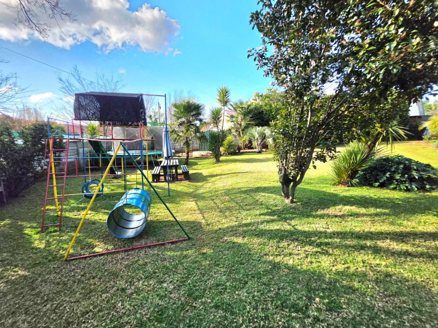 5 Bedroom Property for Sale in Panorama Free State